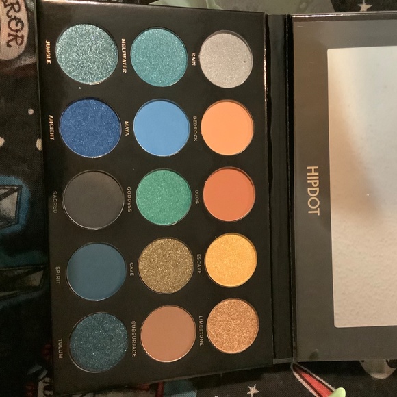 Hipdot Cenote Eyeshadow Palette - Picture 2 of 4